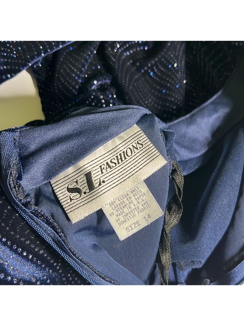 Vintage Navy Blue Velvet Formal Evening Dress - Picture 8 of 10